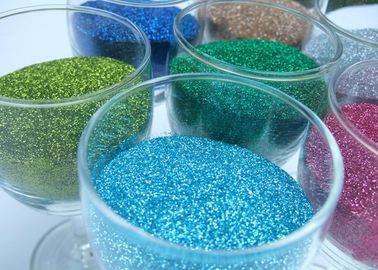 Chine La couleur multi DIY ouvre la poudre de scintillement d'amende de décoration extra pour le papier de sable fournisseur
